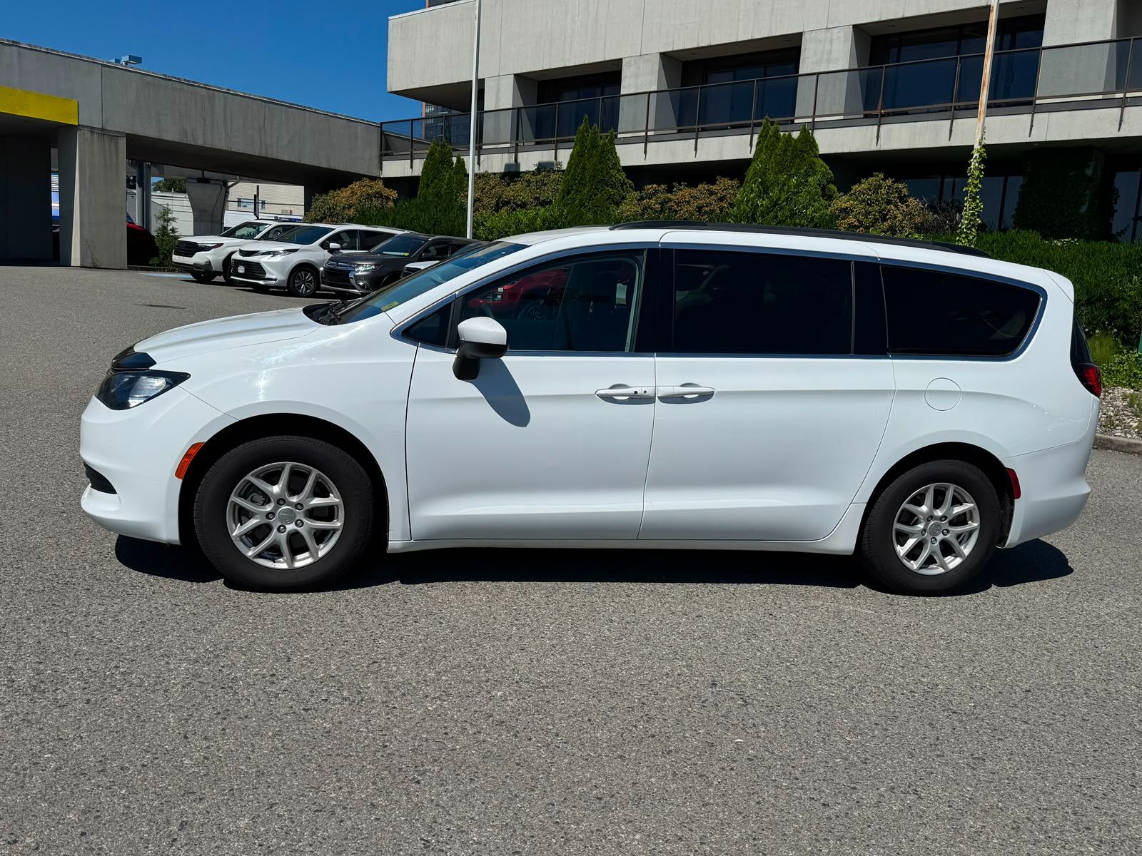 2017  Pacifica