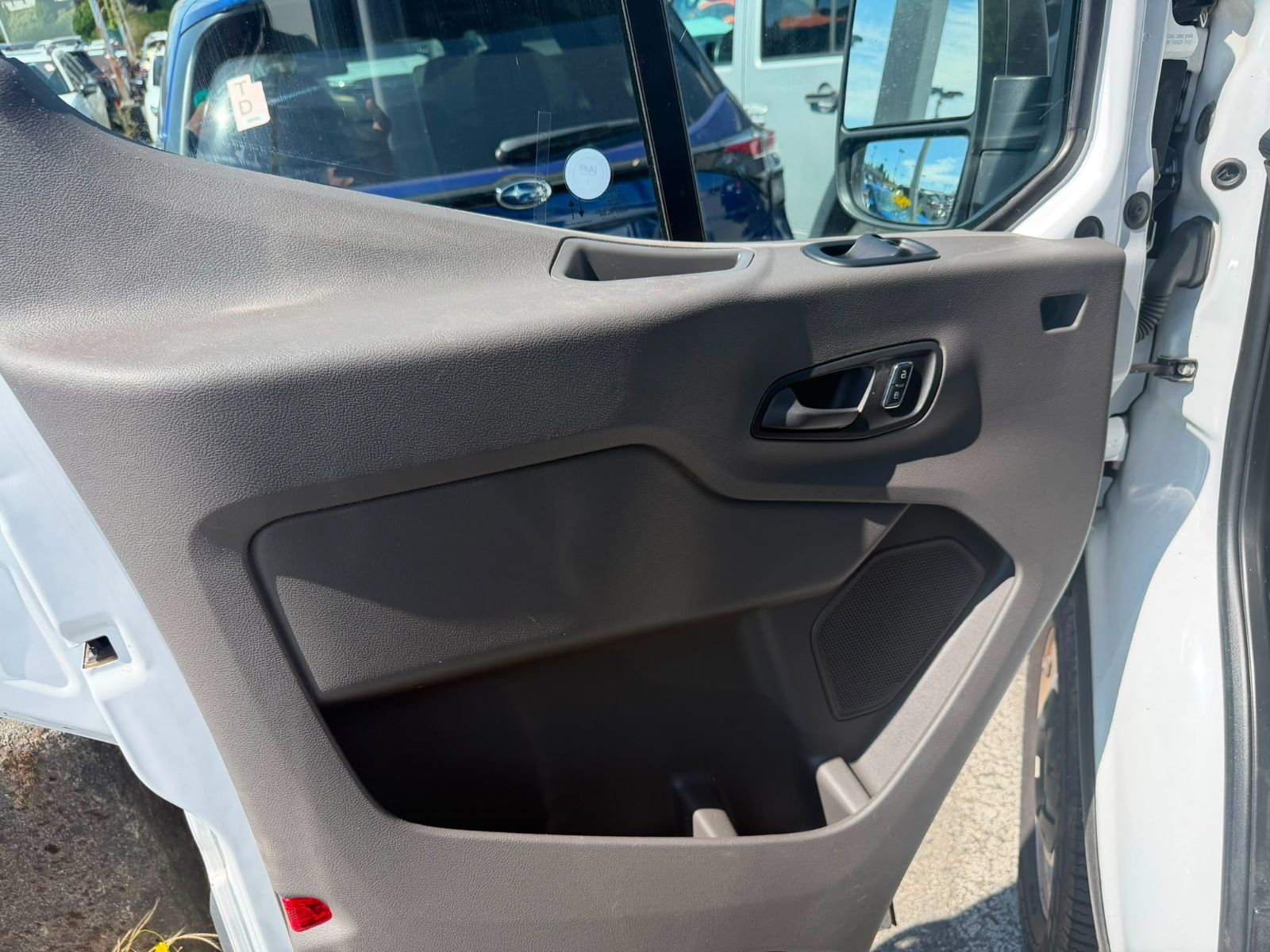 2023 Ford Transit 250 Cargo Van