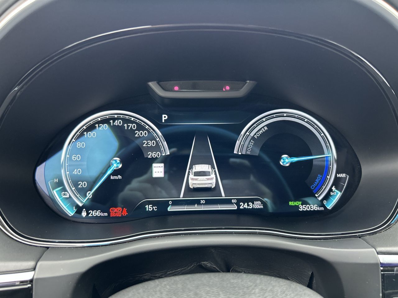 2023 GENESIS GV70