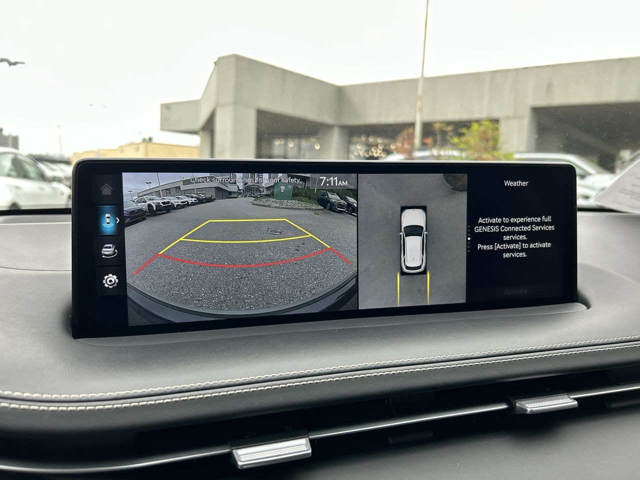 2023 GENESIS GV70