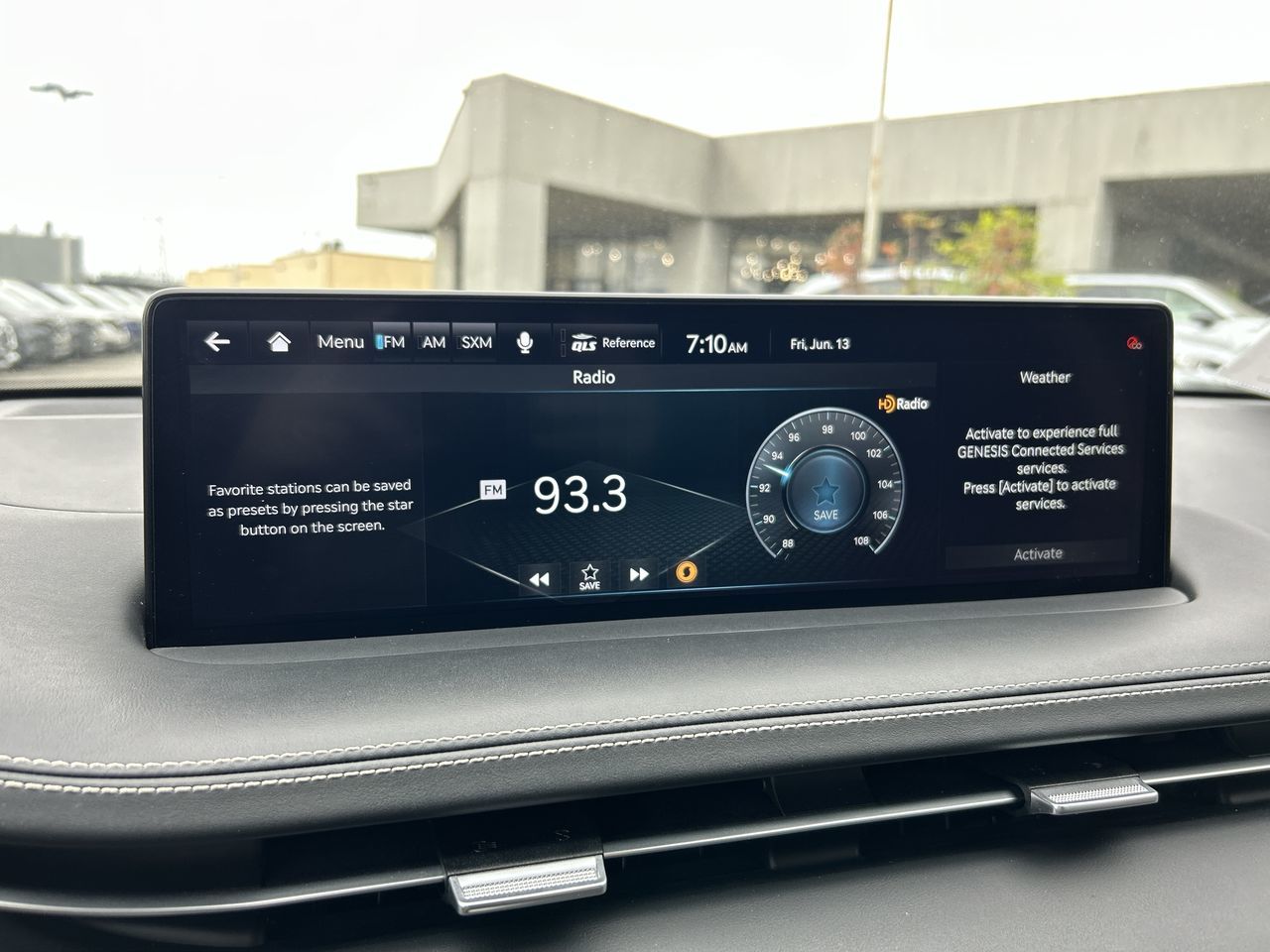 2023 GENESIS GV70