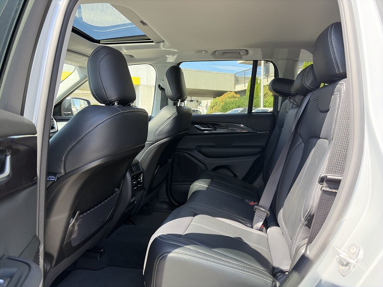2023 Jeep Grand Cherokee 4X4