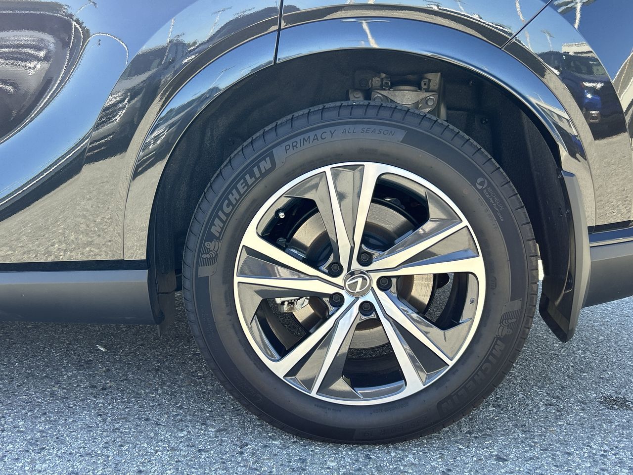 Lexus RXH  2023 à Vancouver, Colombie-Britannique