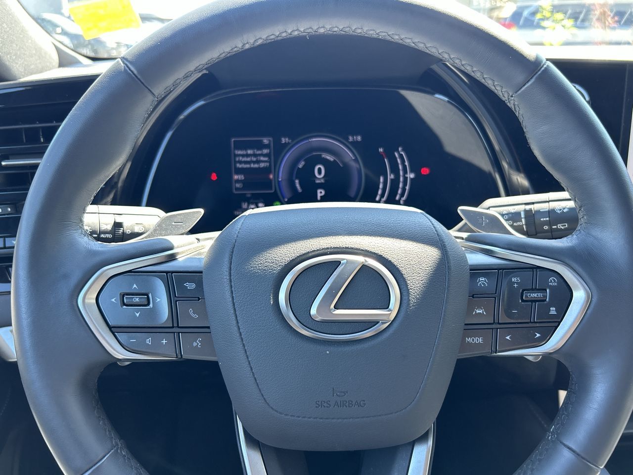 Lexus RXH  2023 à Vancouver, Colombie-Britannique