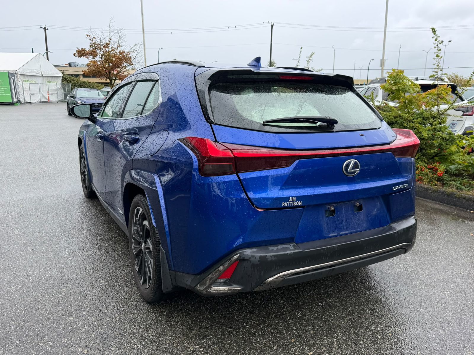 2022  UXh