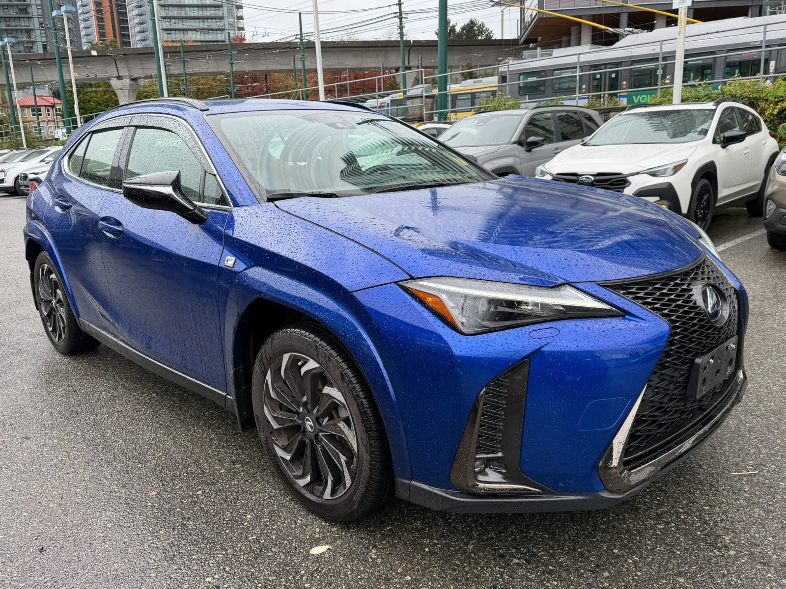 2022  UXh