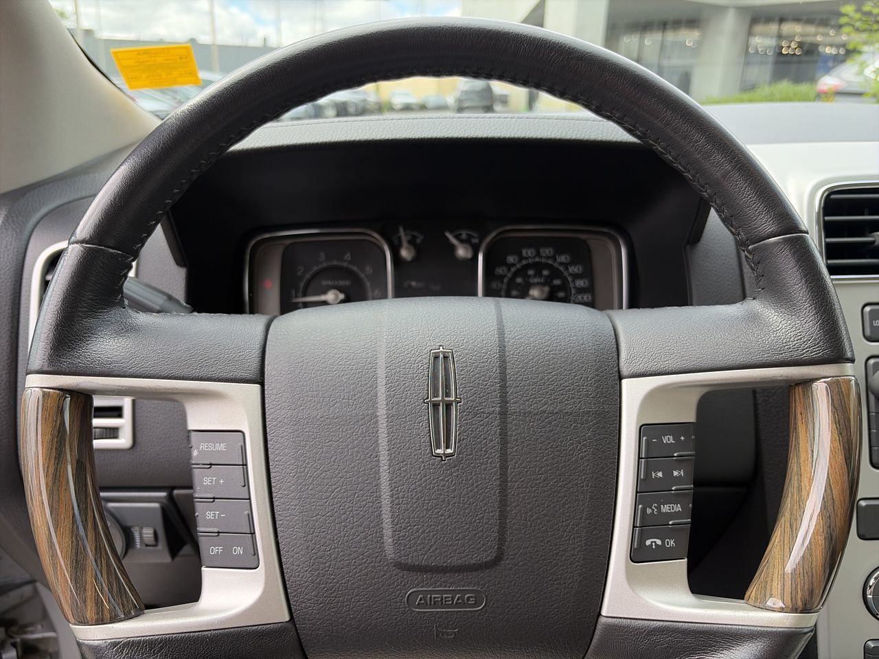 2010  MKX
