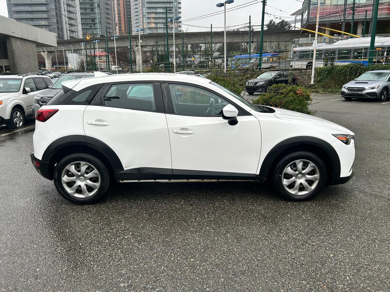 Mazda CX-3  2017 à Vancouver, Colombie-Britannique