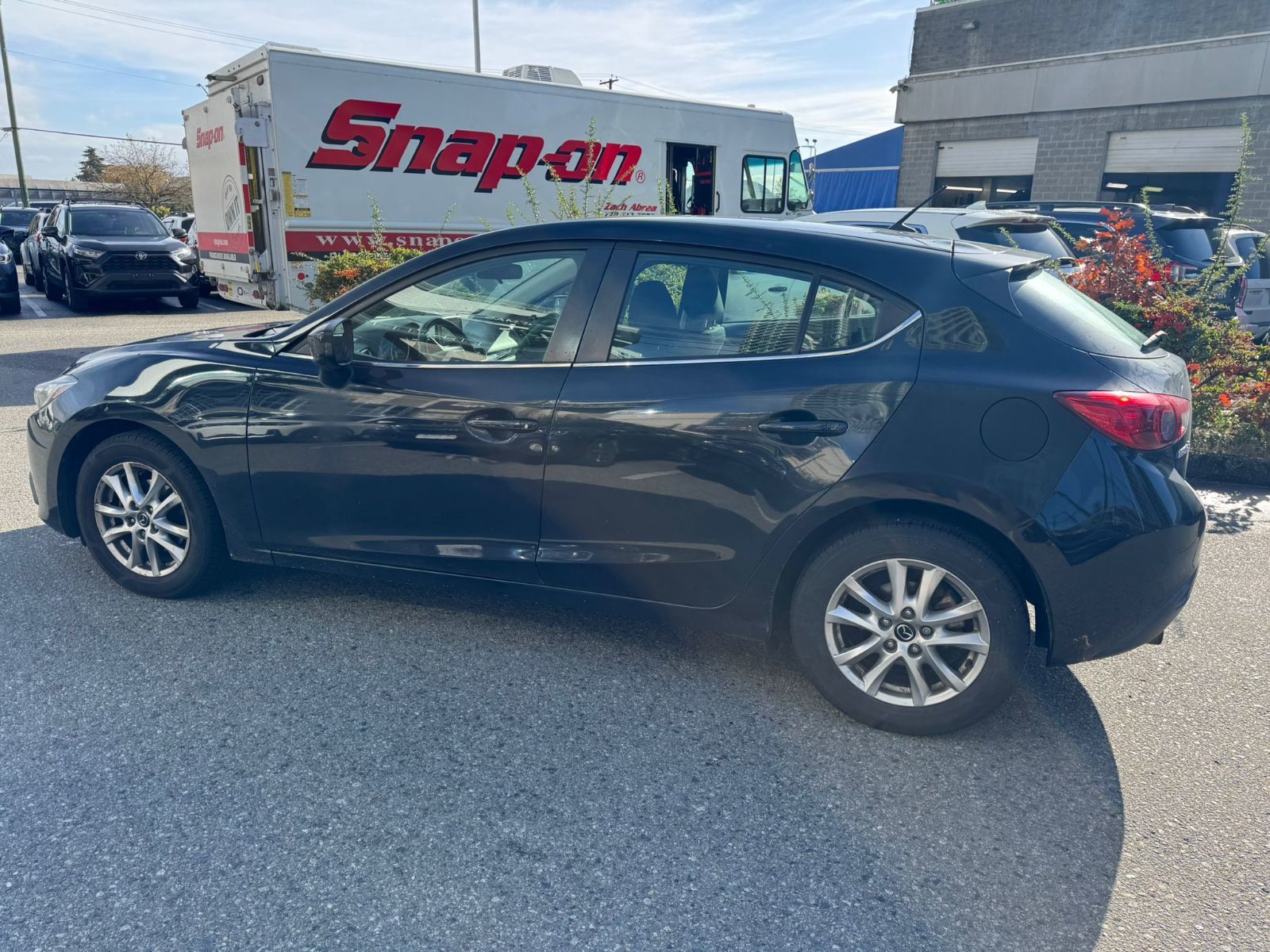 2015 Mazda 3 Sport