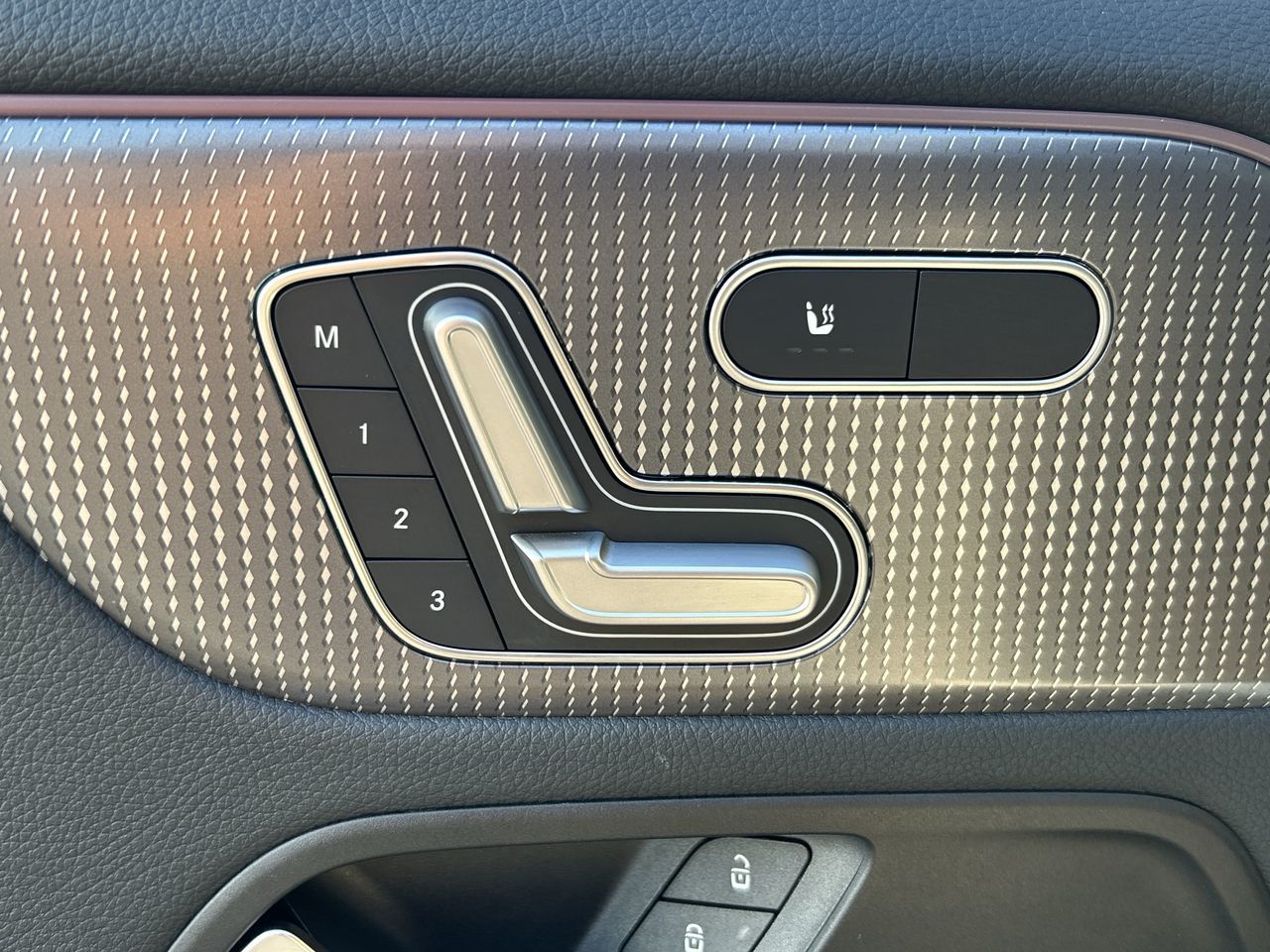 2023 Mercedes-Benz GLA250