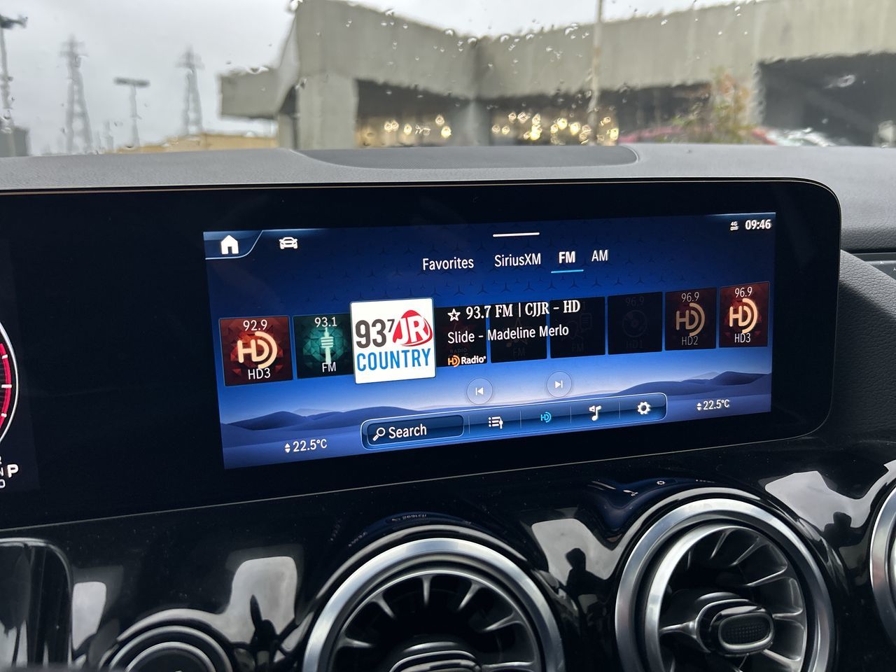 2025 Mercedes-Benz GLA250