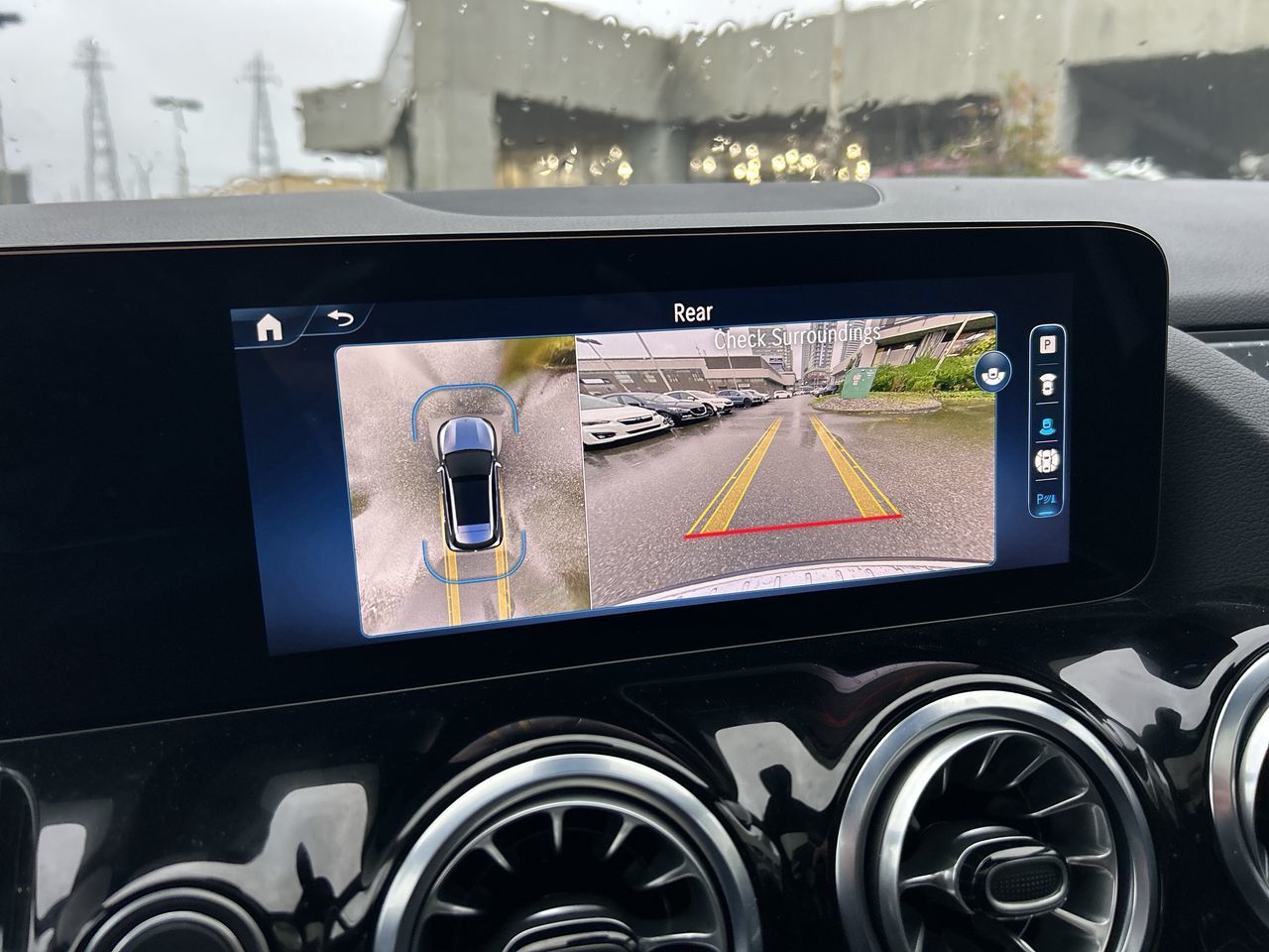 2025 Mercedes-Benz GLA250