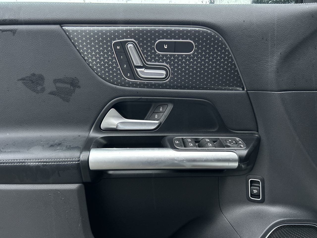 2025 Mercedes-Benz GLA250