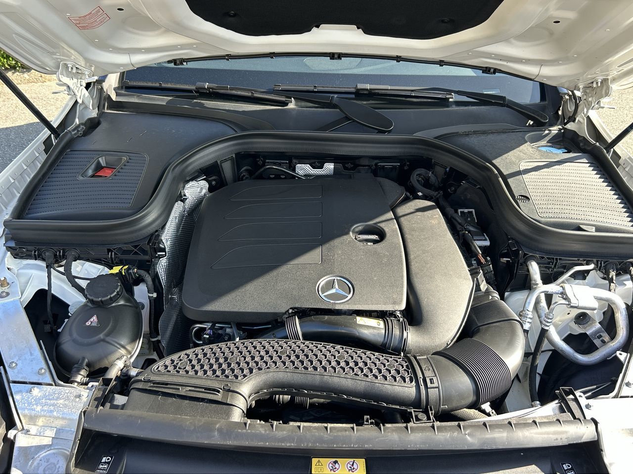 2020 Mercedes-Benz GLC300 in Vancouver, British Columbia