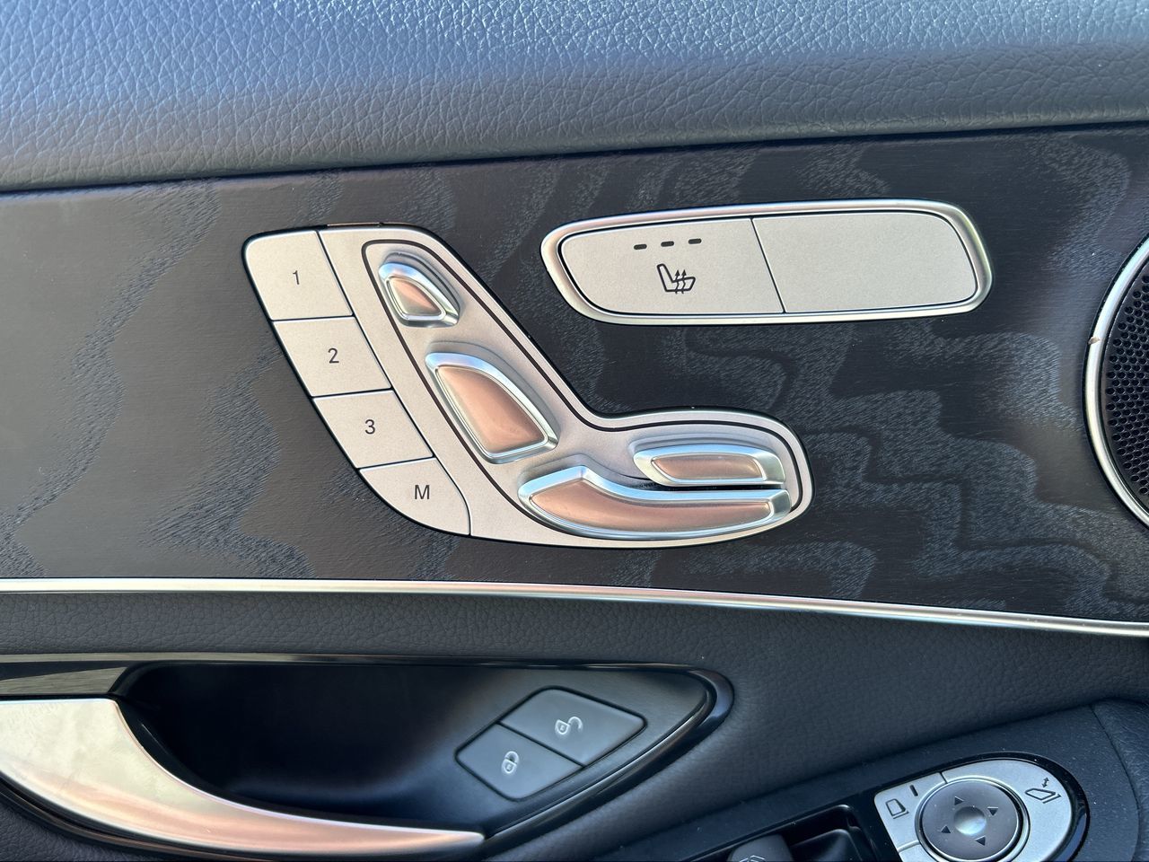 2020 Mercedes-Benz GLC300 in Vancouver, British Columbia