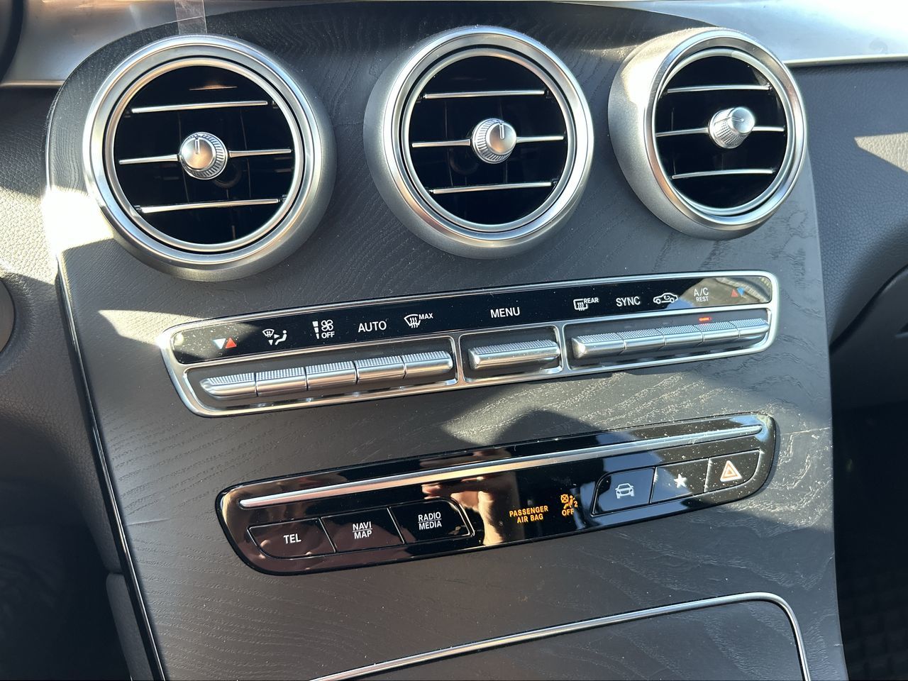 2020 Mercedes-Benz GLC300 in Vancouver, British Columbia
