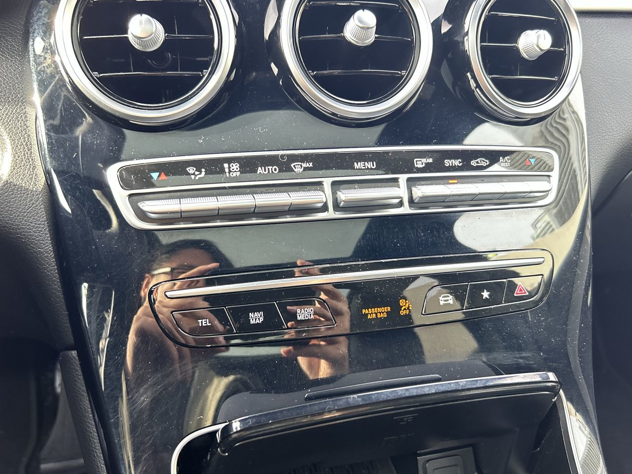 2021 Mercedes-Benz GLC300 in Vancouver, British Columbia