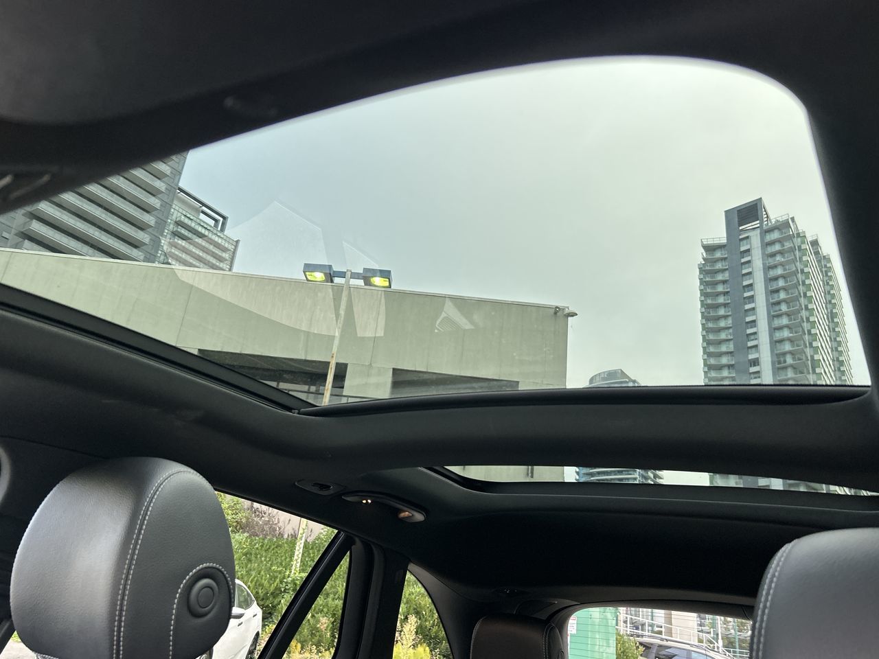 2022 Mercedes-Benz GLC300