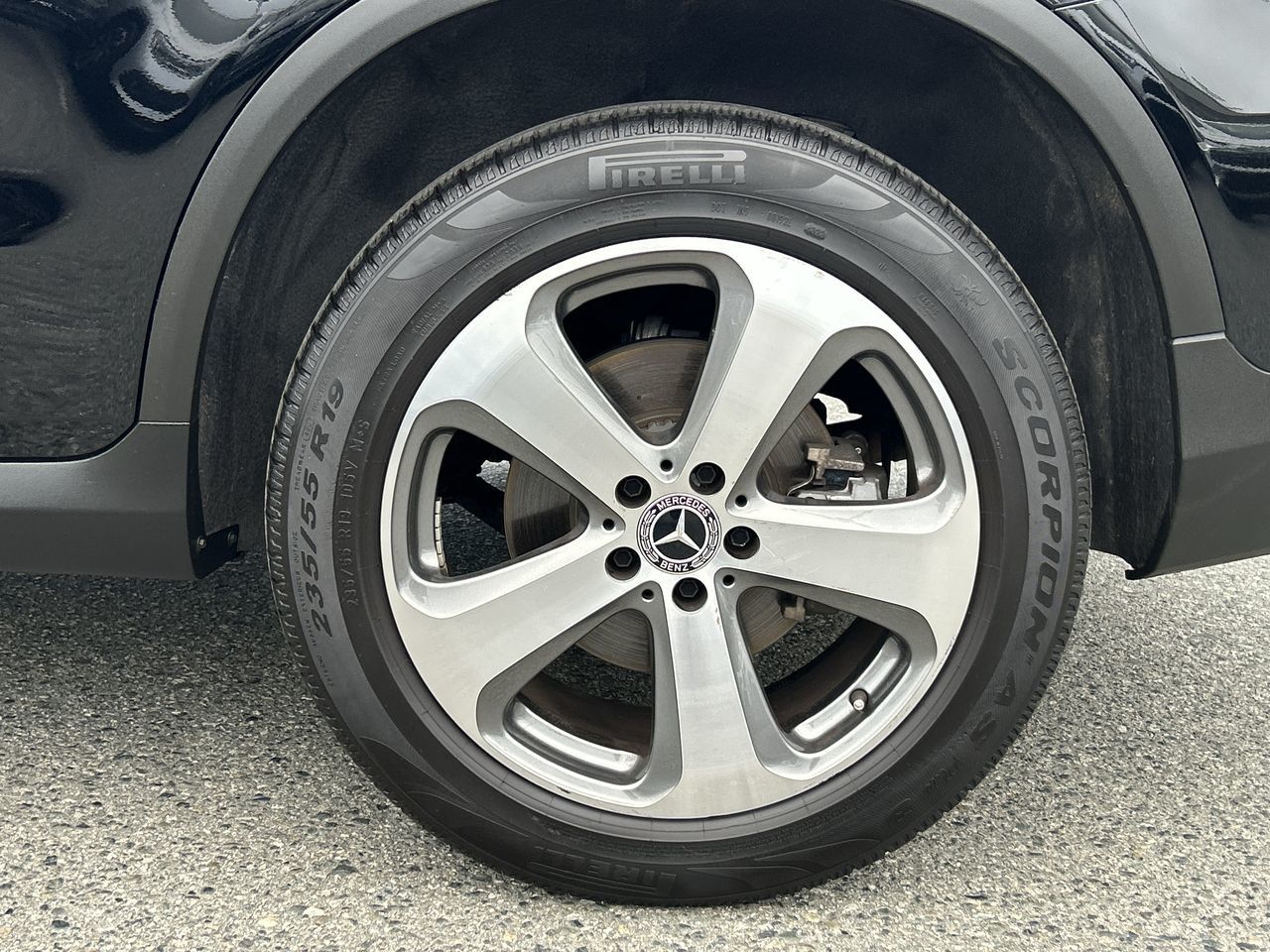 2022 Mercedes-Benz GLC300