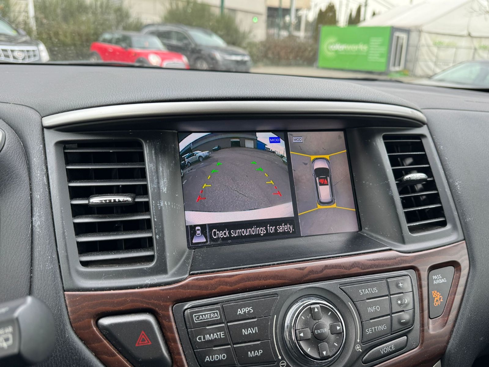 2017 Nissan Pathfinder