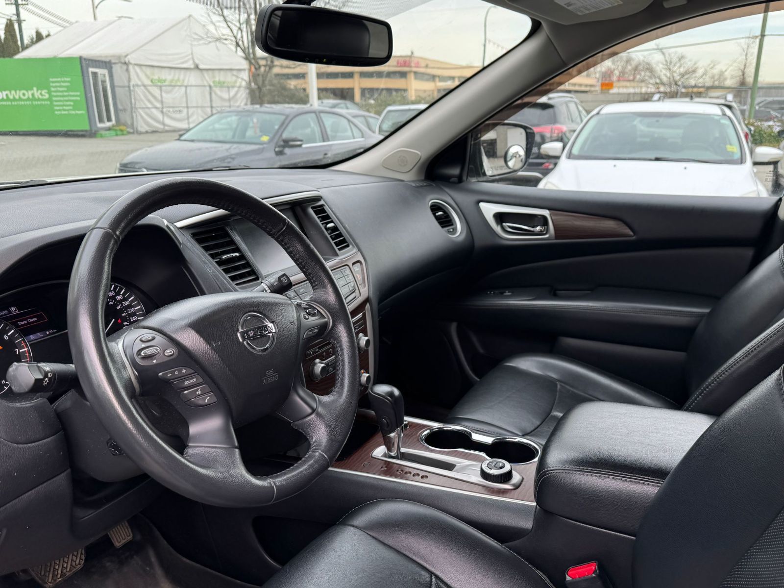 2017 Nissan Pathfinder