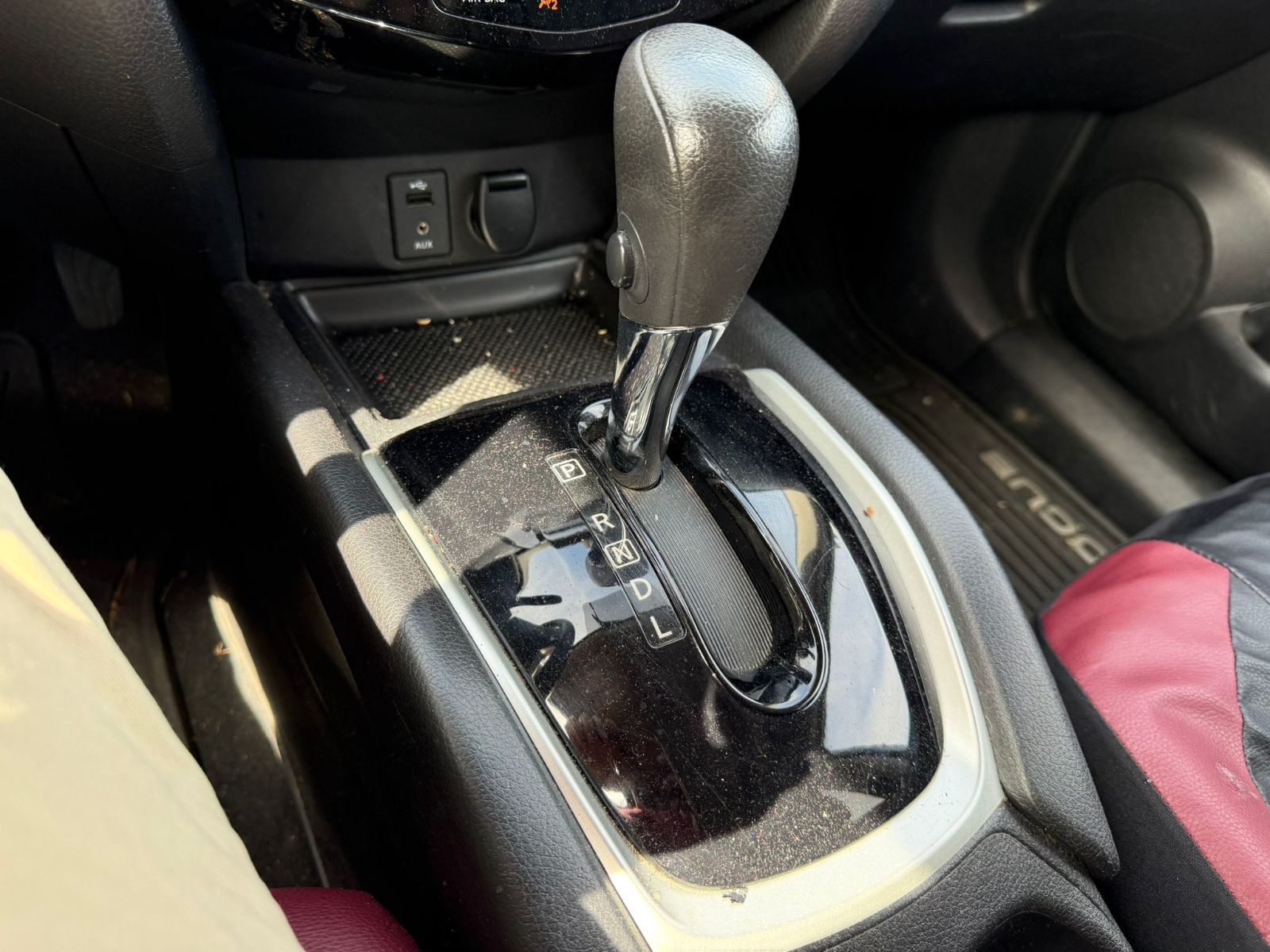 2014  Rogue