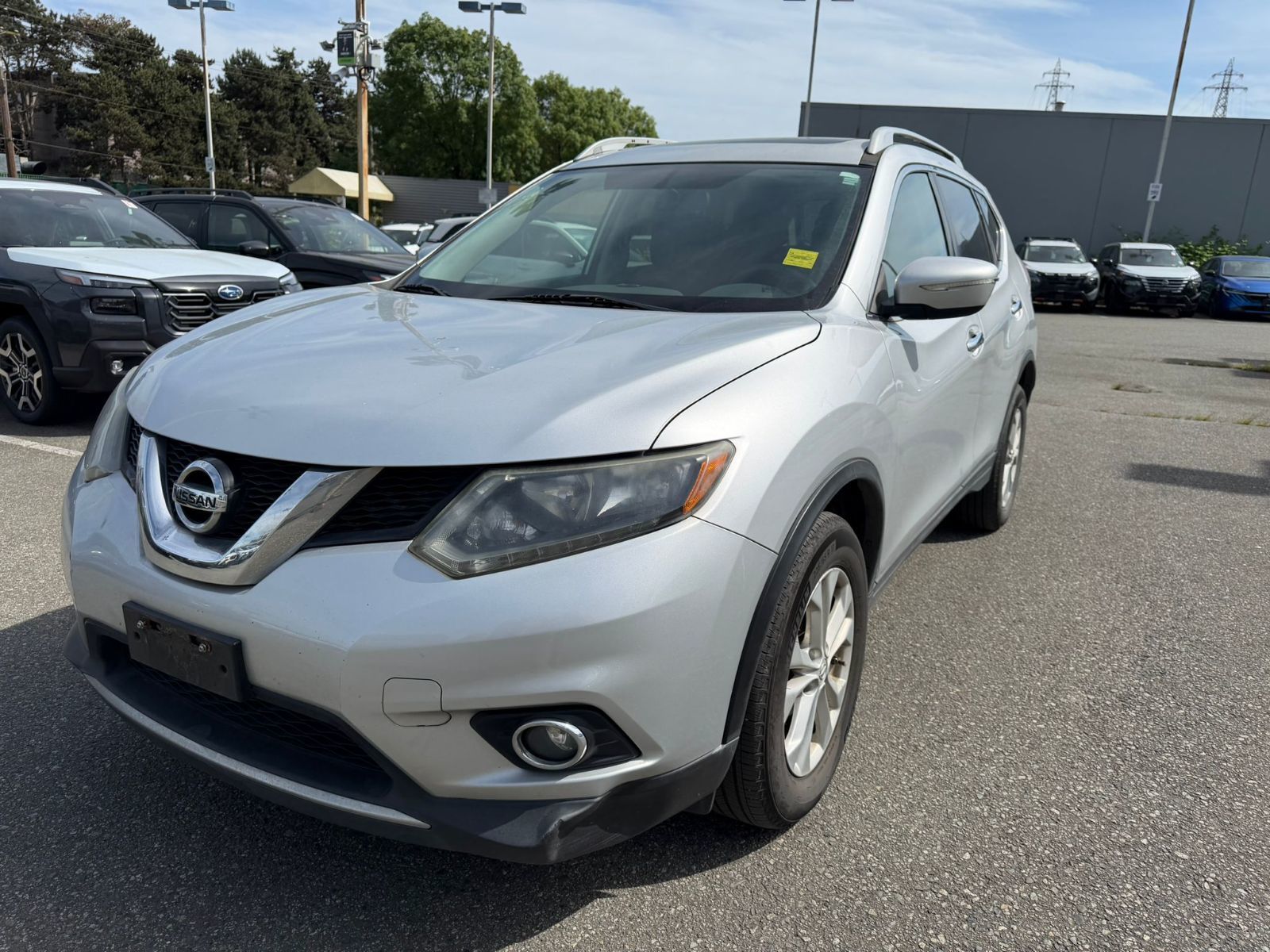 2014  Rogue