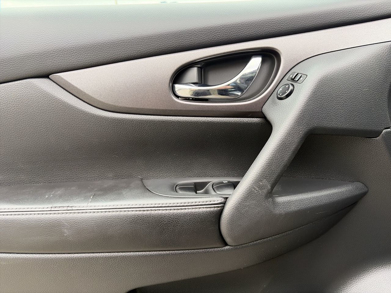 2016  Rogue