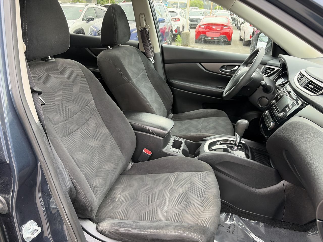 2016  Rogue