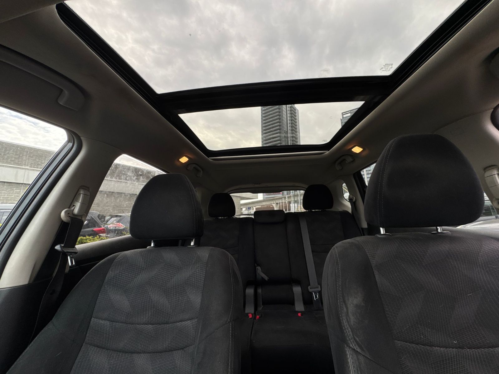 2016  Rogue