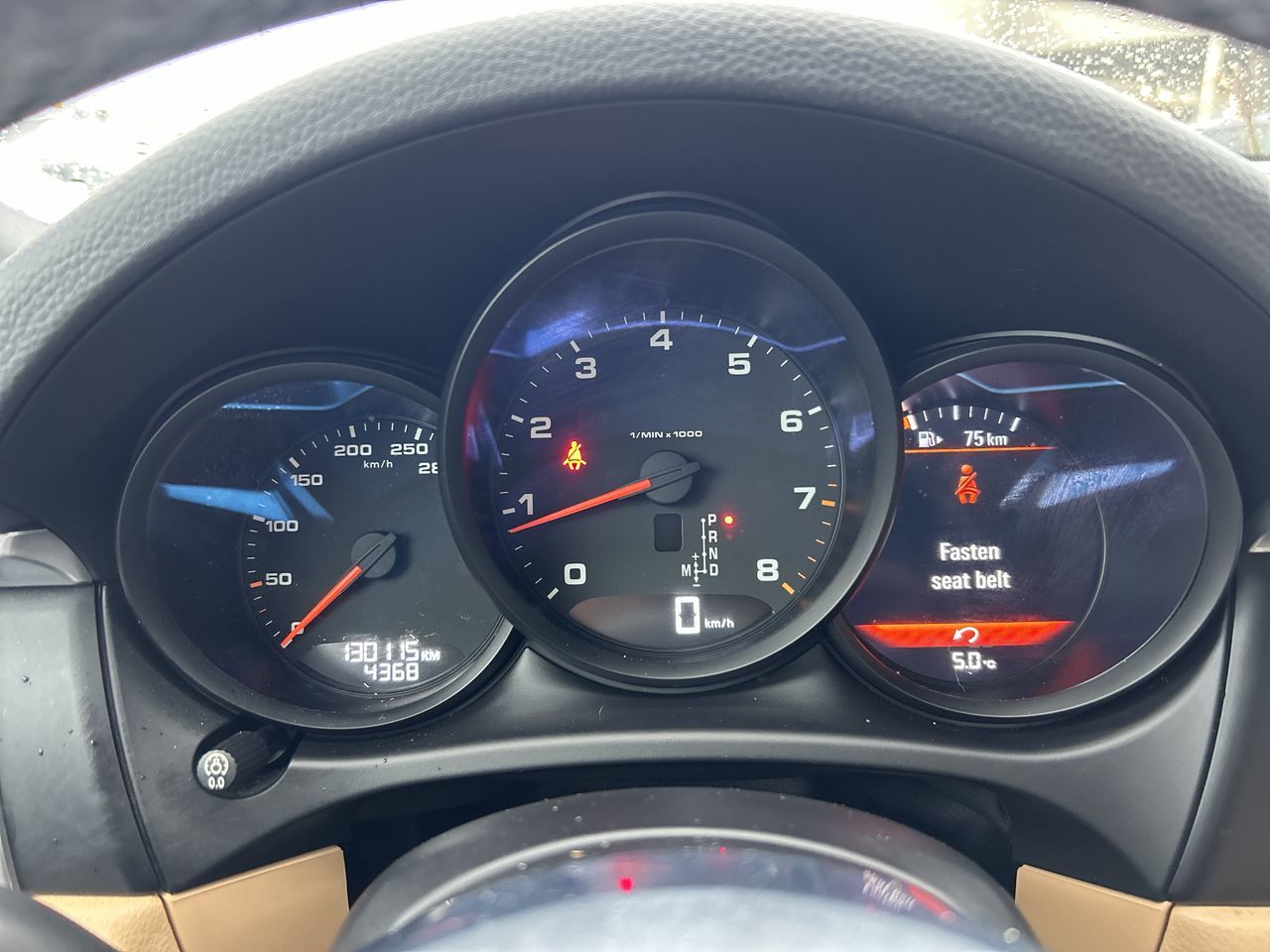 Porsche Macan  2017 à Vancouver, Colombie-Britannique