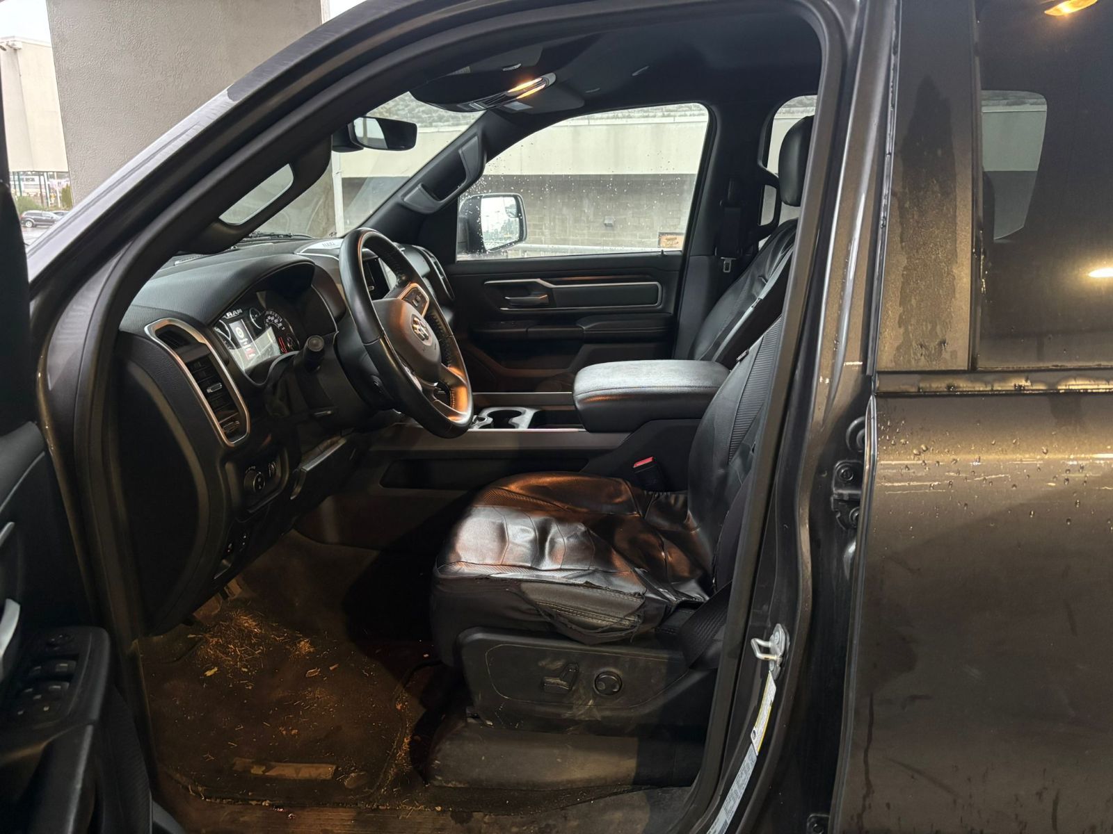 2022  RAM 1500 Crew Cab 4x4 (DT)