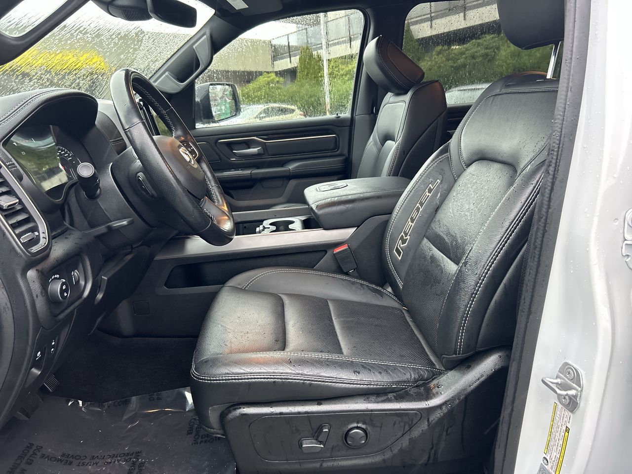 2022  RAM 1500 Crew Cab 4x4 (DT)