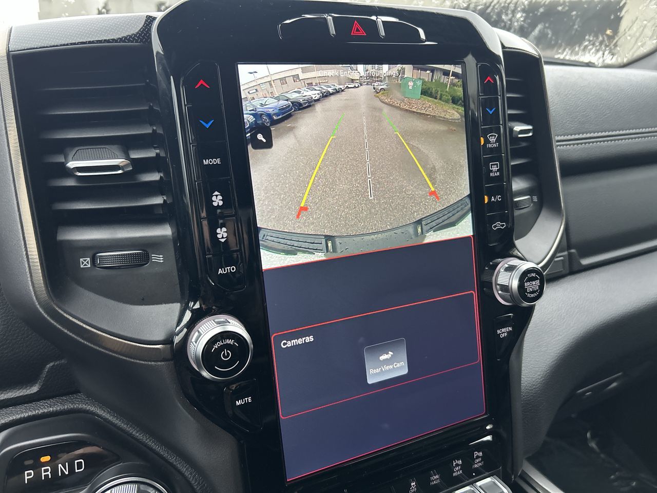 2022  RAM 1500 Crew Cab 4x4 (DT)