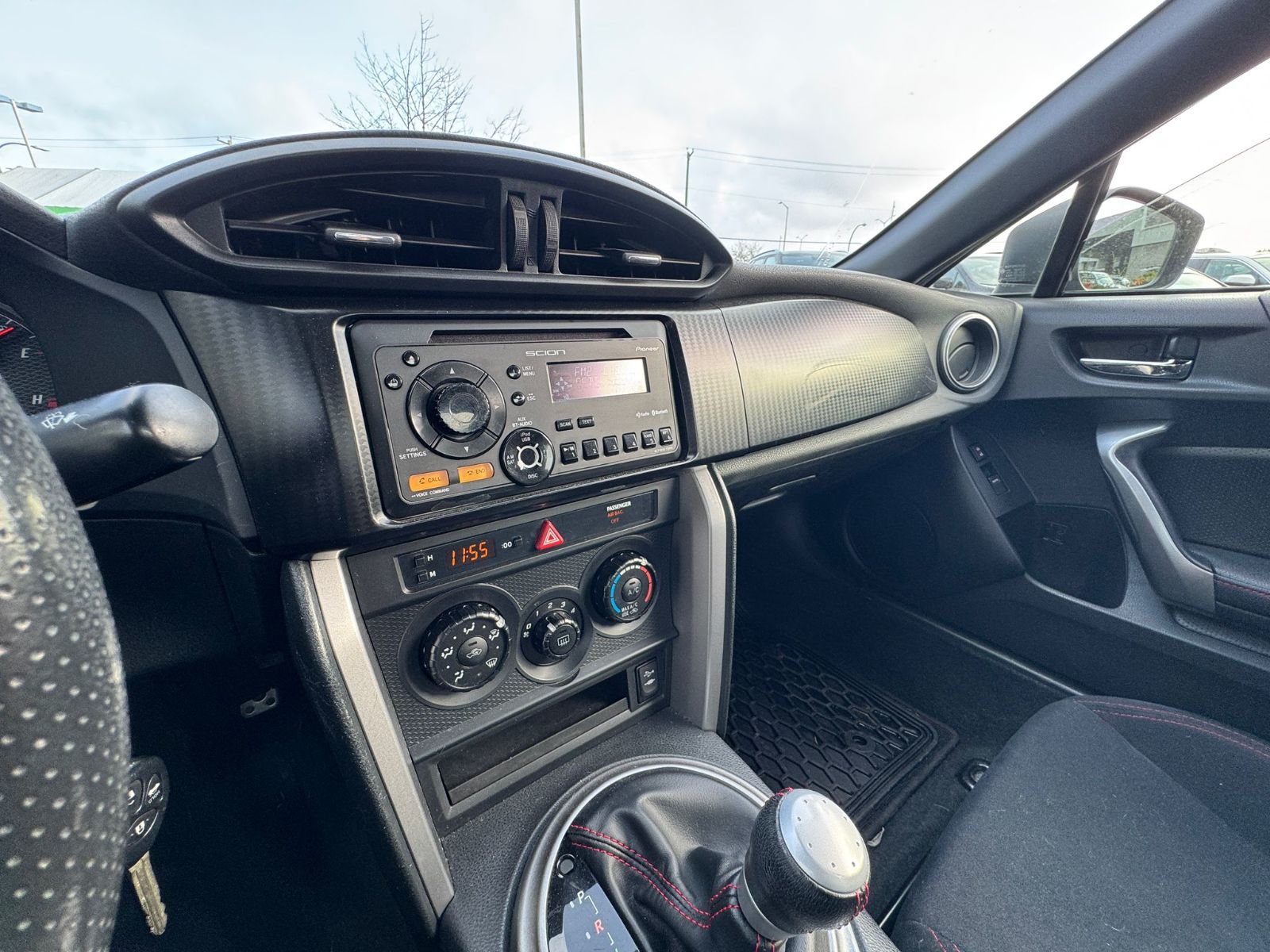 Scion FR-S  2013 à Vancouver, Colombie-Britannique