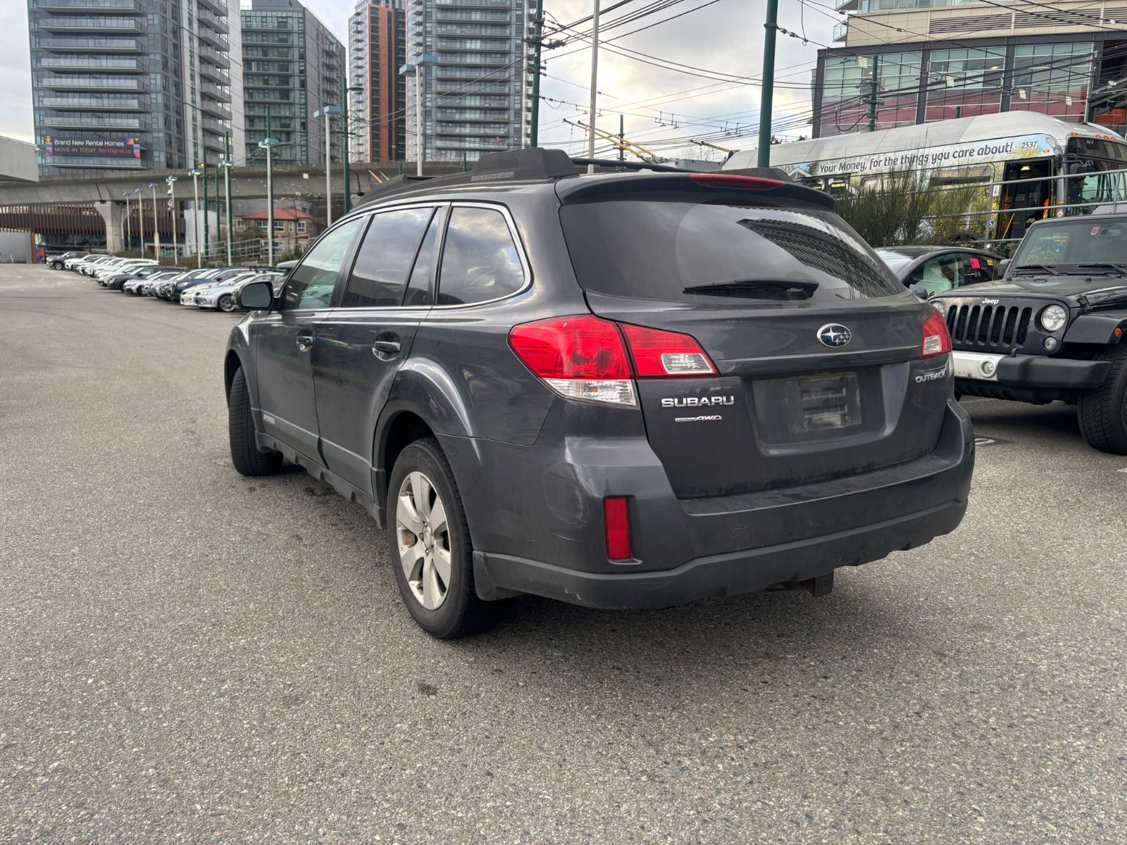 Subaru Outback  2011 à Vancouver, Colombie-Britannique