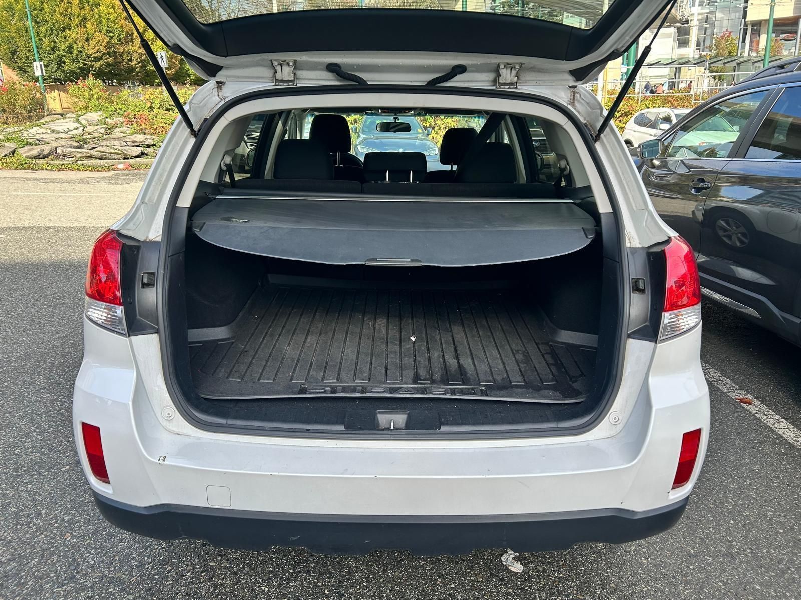 Subaru Outback  2014 à Vancouver, Colombie-Britannique