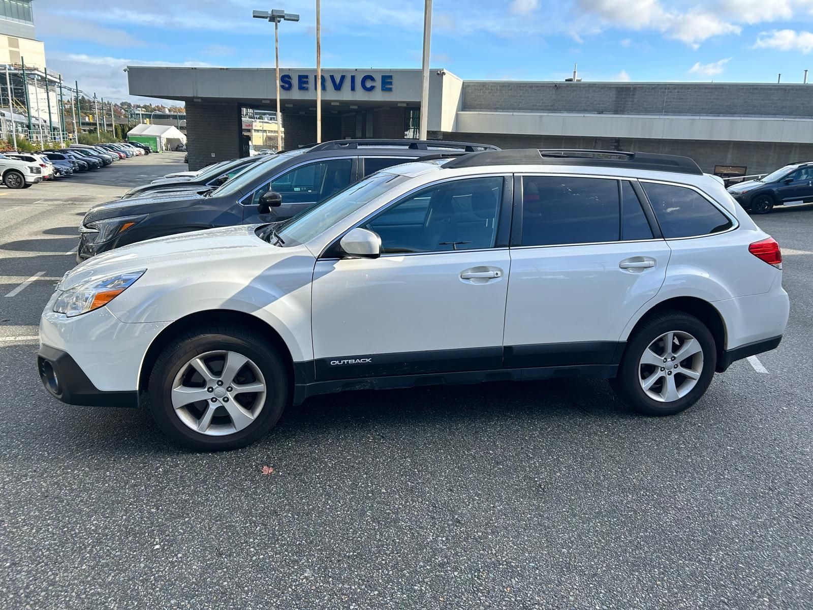 Subaru Outback  2014 à Vancouver, Colombie-Britannique