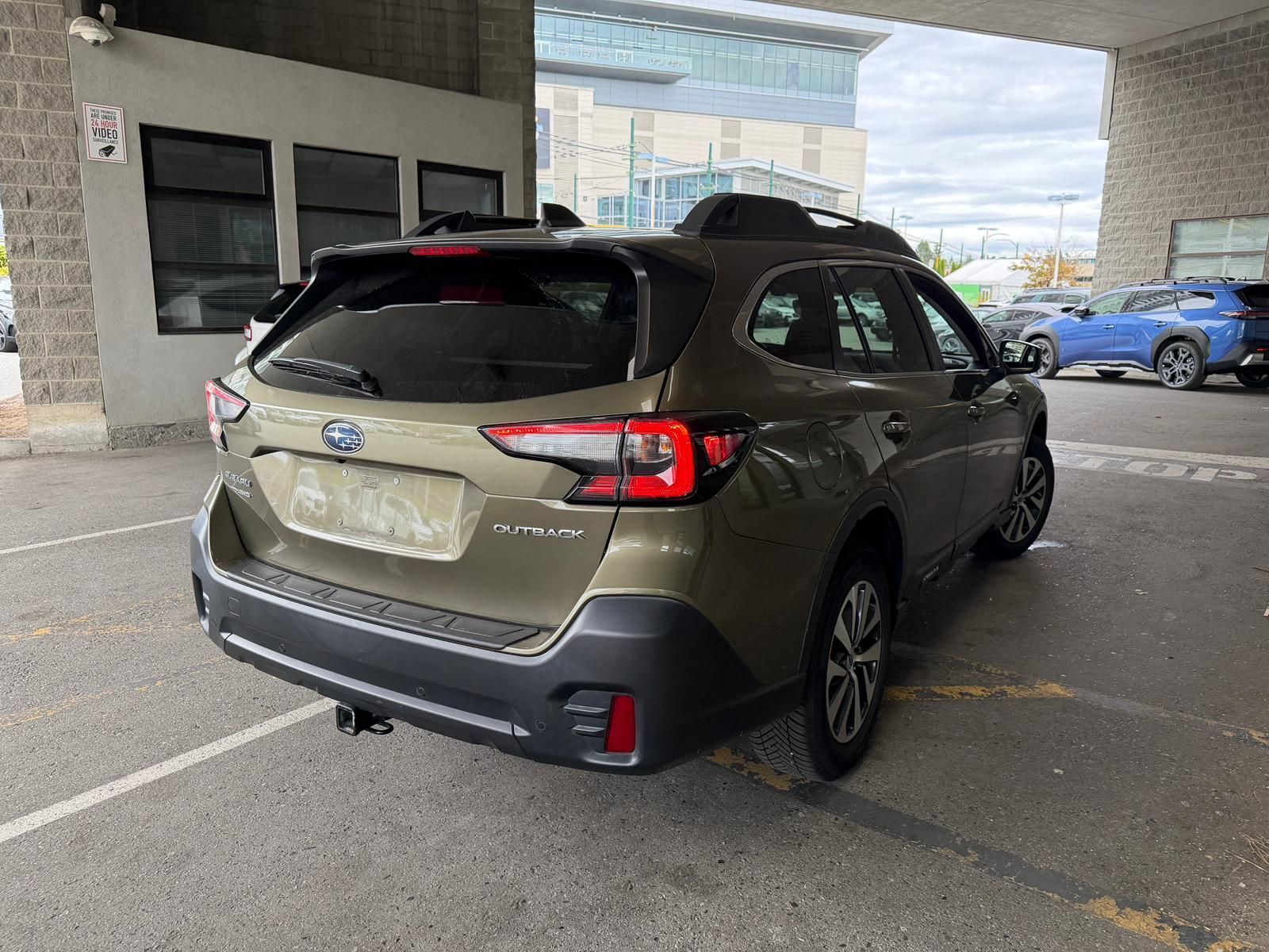 2022  Outback