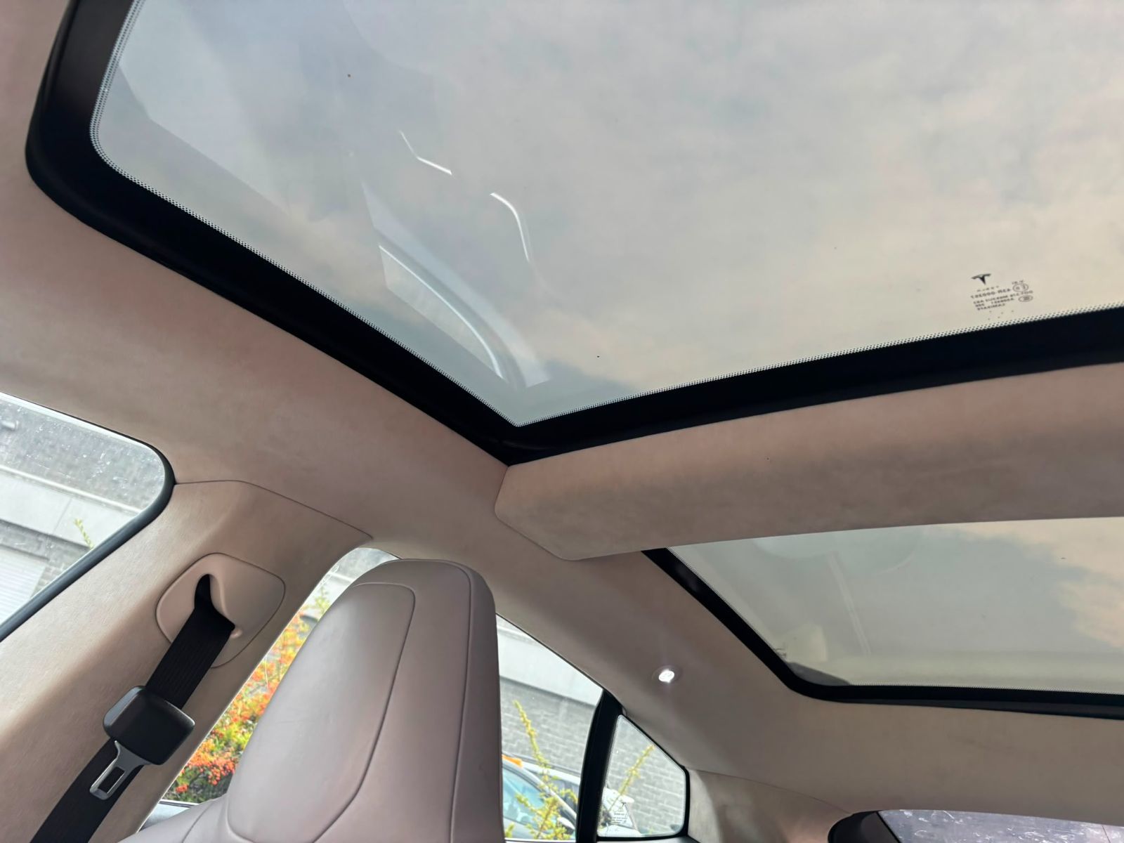 2014  Model S