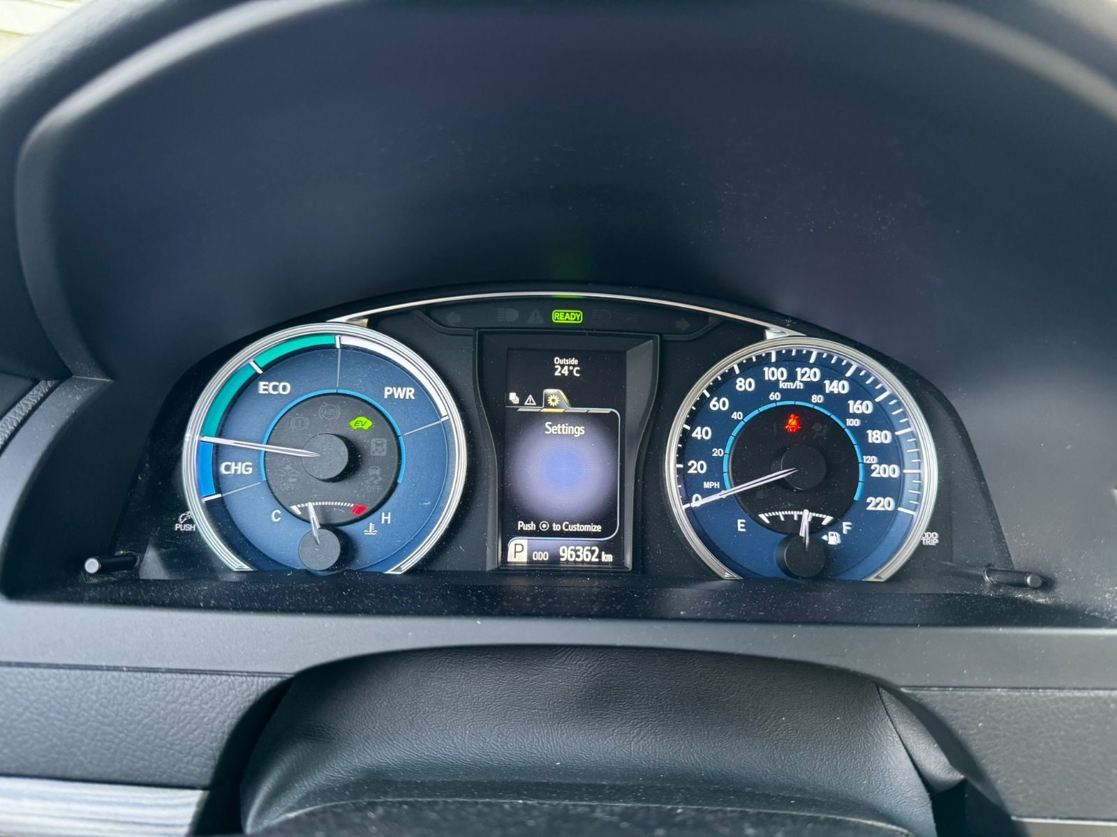 2016 Toyota Camry Hybrid