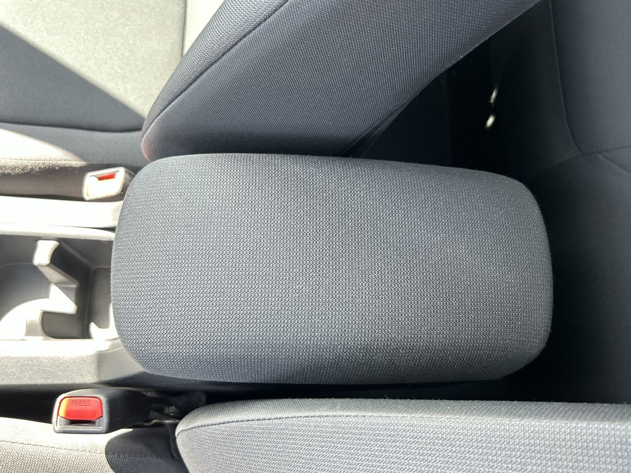 Toyota COROLLA CROSS  2023 à Vancouver, Colombie-Britannique