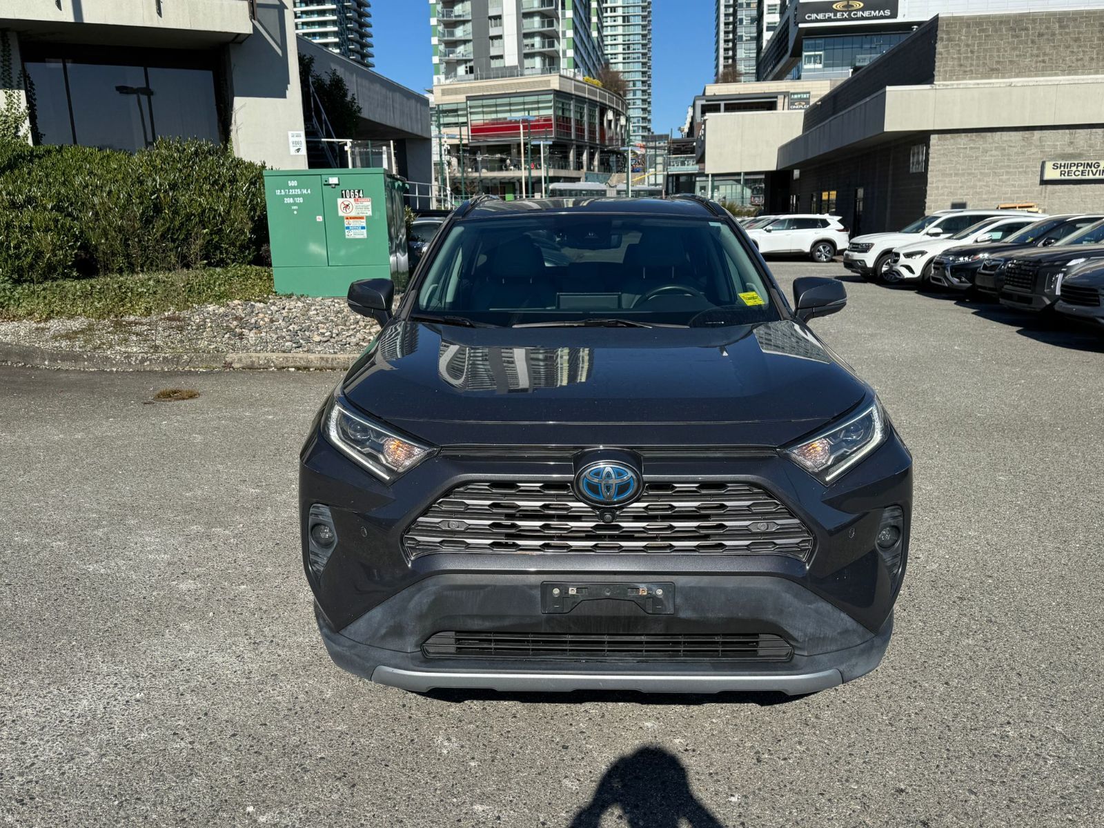 Toyota RAV4 Hybrid  2021 à Vancouver, Colombie-Britannique