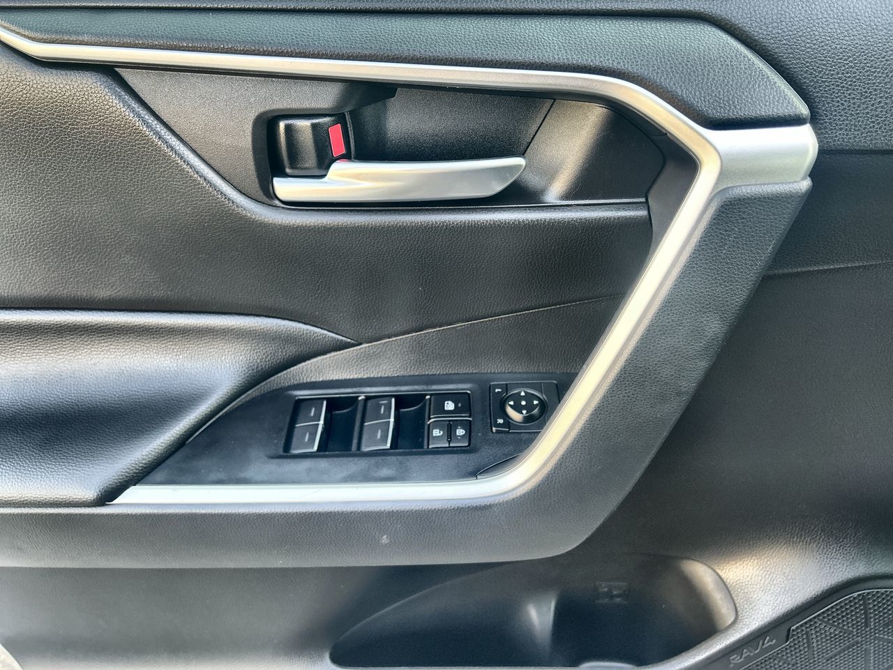 2024  RAV4