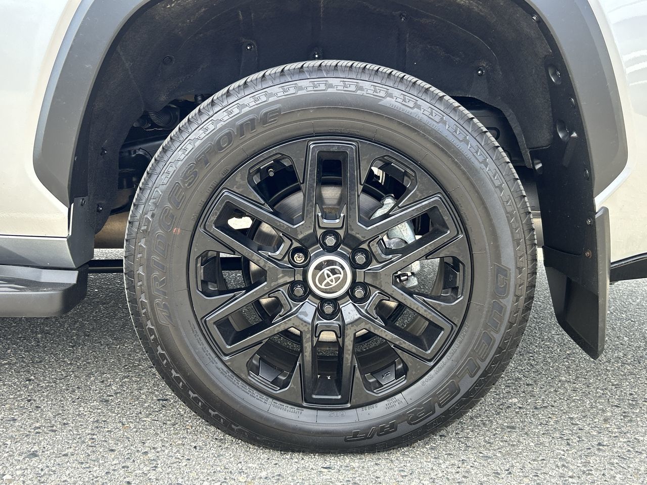 Toyota Sequoia Hybrid  2024 à Vancouver, Colombie-Britannique