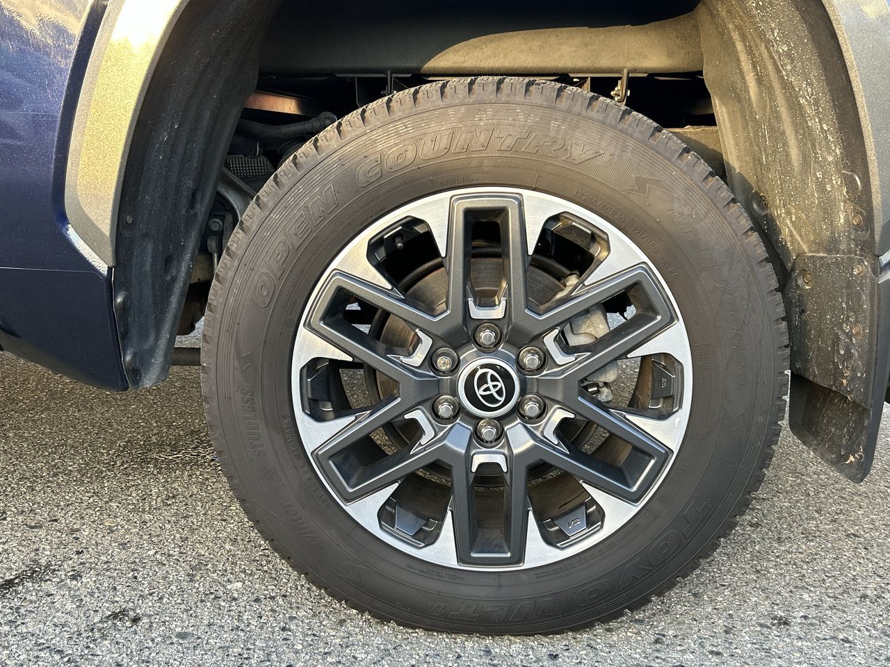 Toyota Tundra Hybrid  2022 à Vancouver, Colombie-Britannique