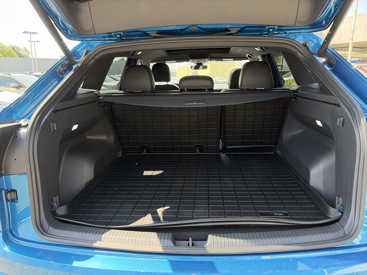 2024 Volkswagen Atlas Cross Sport