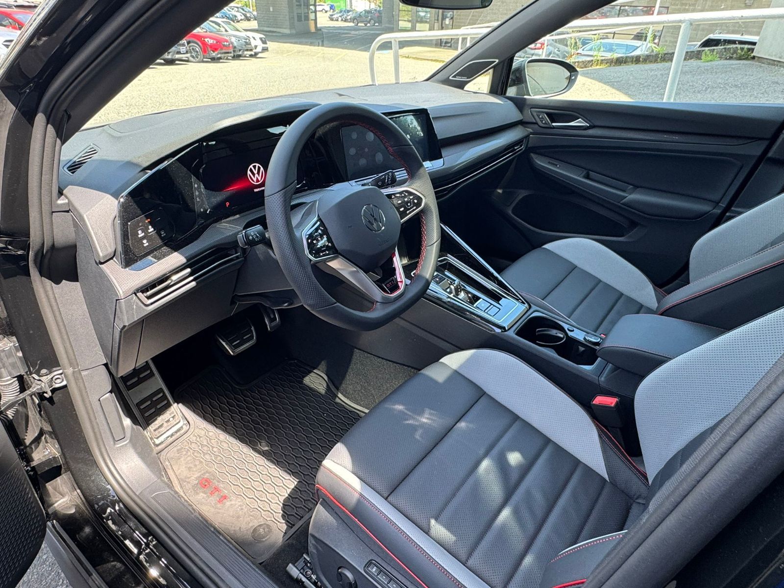 Volkswagen Golf GTI  2024 à Vancouver, Colombie-Britannique