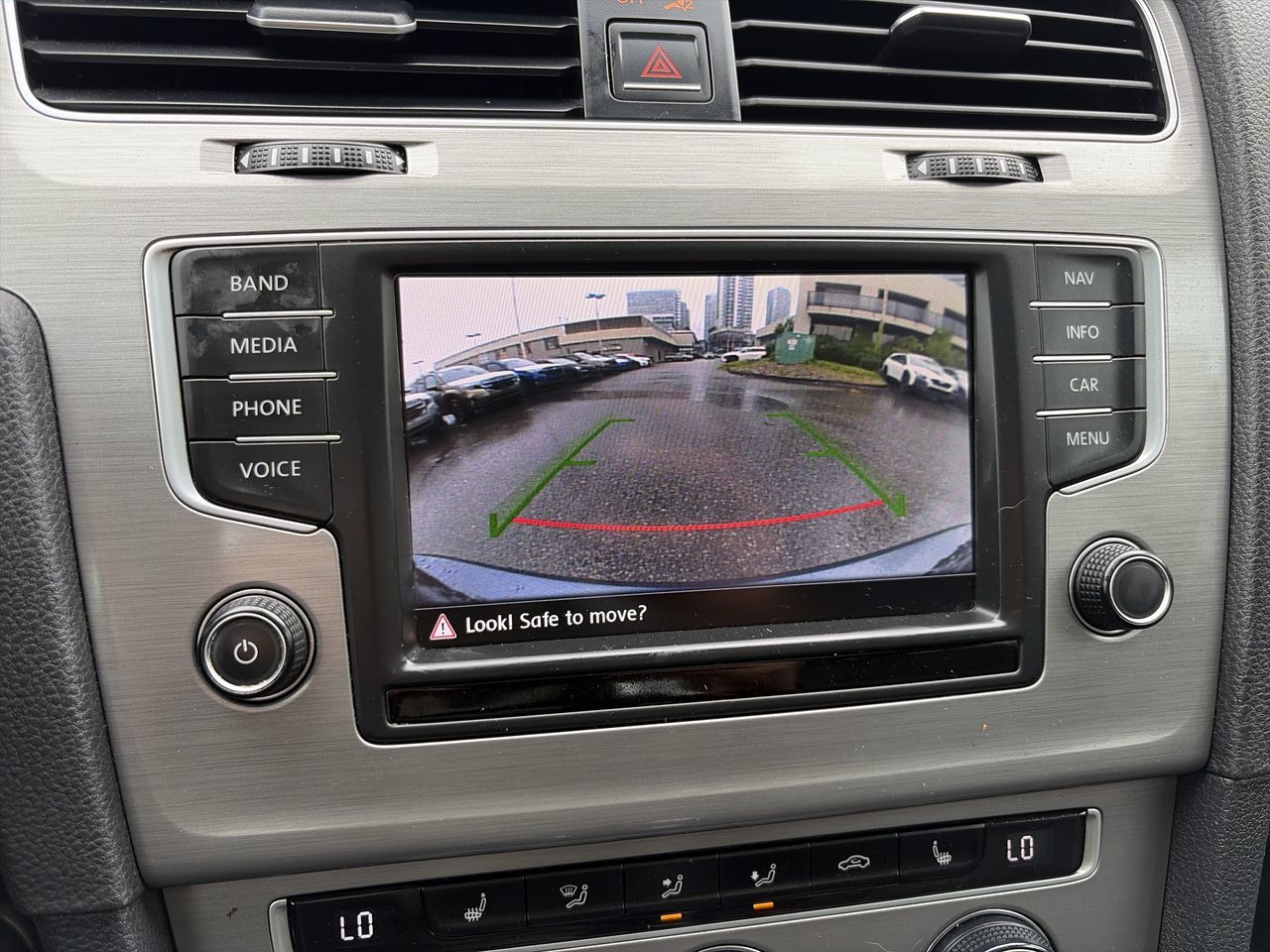 2016 Volkswagen Golf Sportwagen