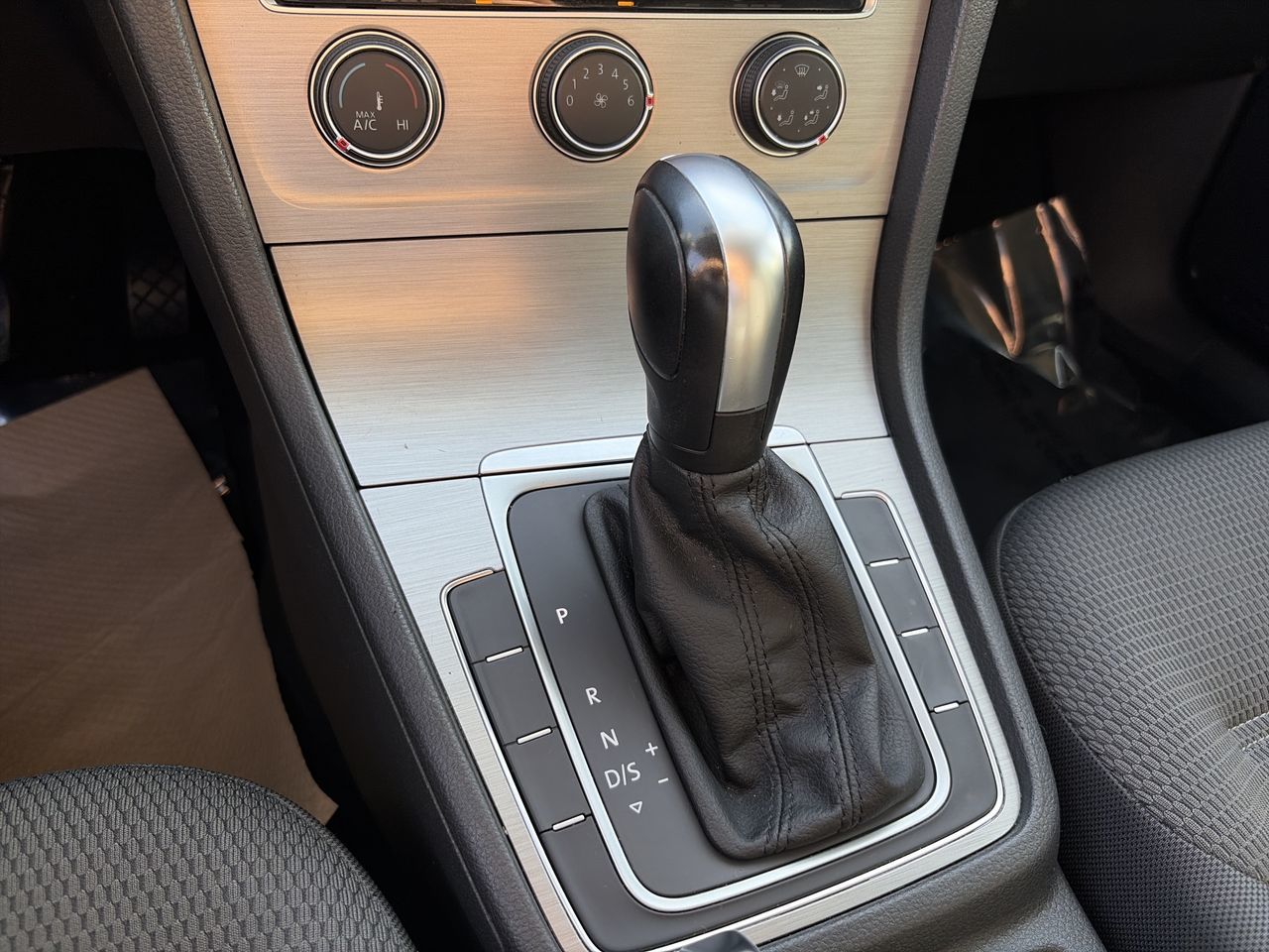 2017  GOLF